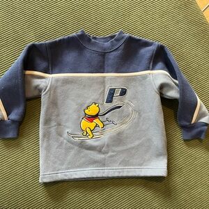 Vintage snowboarding Pooh crewneck